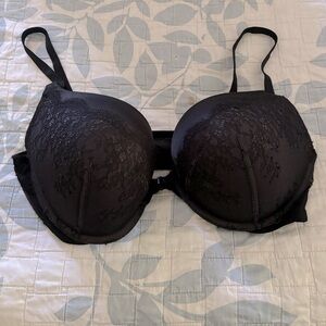Victoria’s Secret black bra